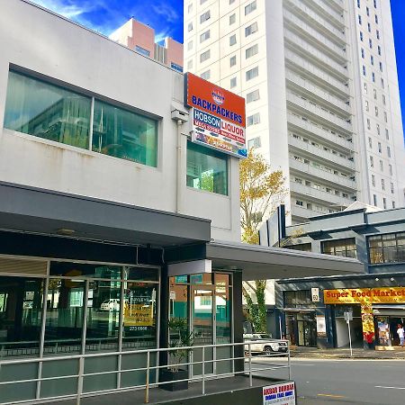 Metro Adventurer Backpackers Pansiyon Auckland Dış mekan fotoğraf