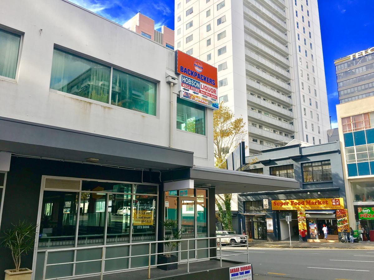 Metro Adventurer Backpackers Pansiyon Auckland Dış mekan fotoğraf